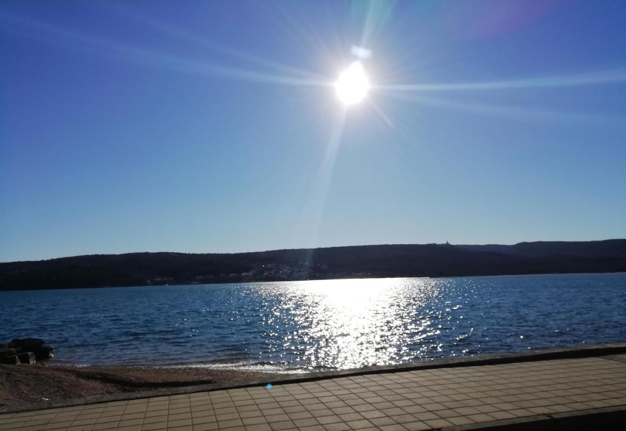 Apartment Sun & Sea 克尔克 外观 照片